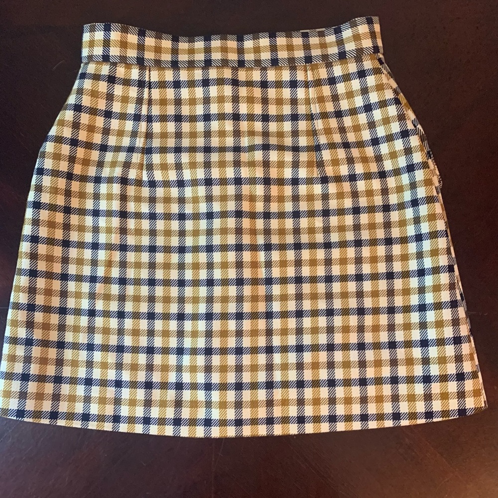 H&M Skirt - Picture 3 of 8